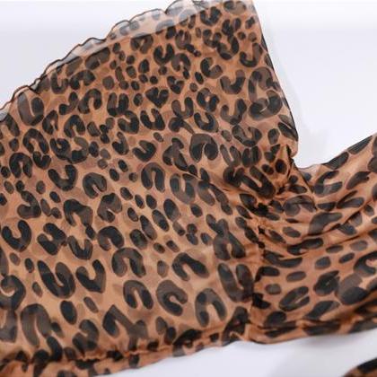 Bell Sleeve Bohemian Leopard Print Chiffon Long..